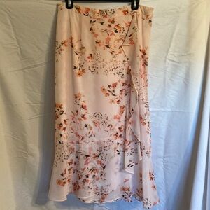 Calvin Klein light pink floral skirt